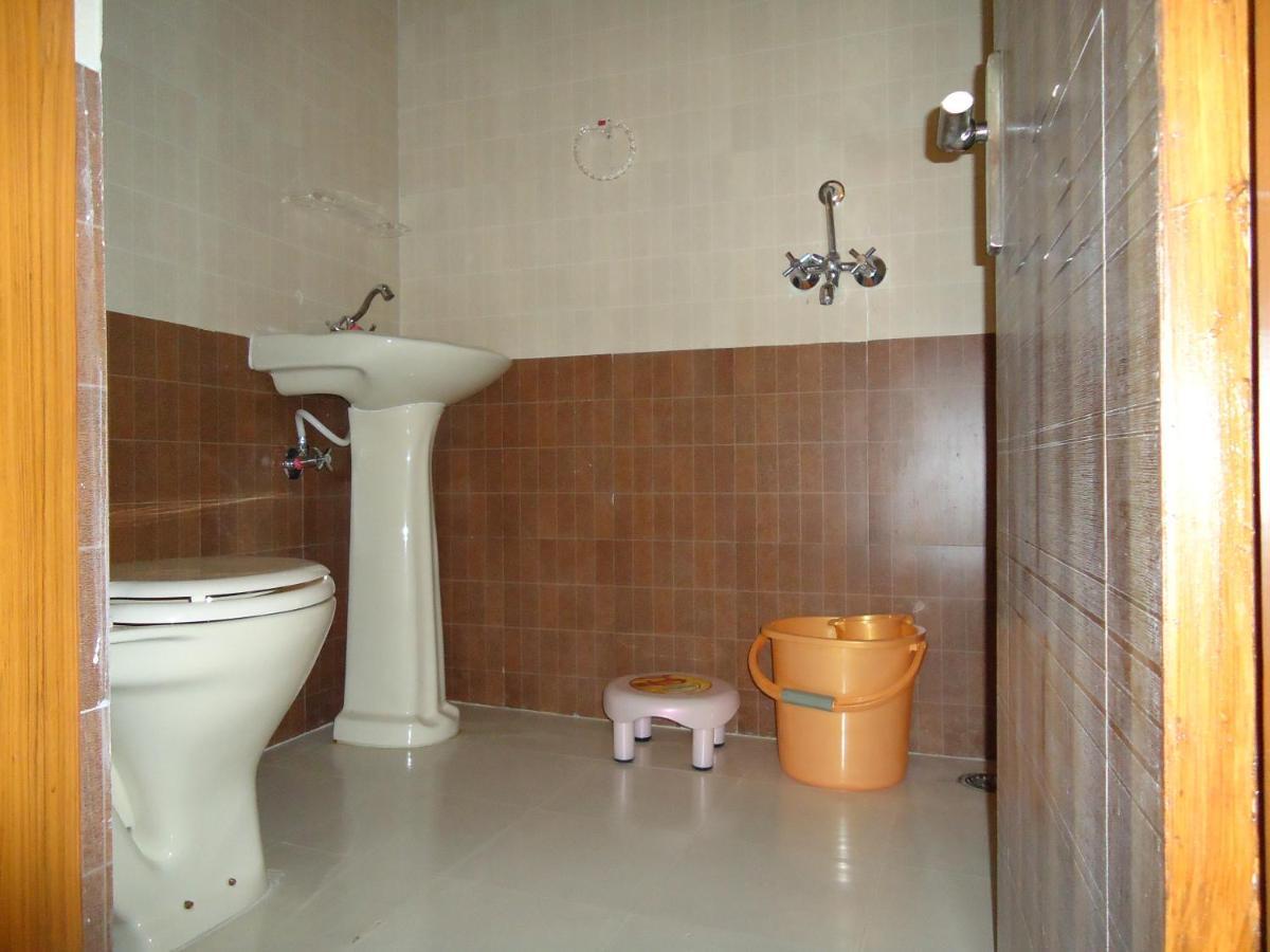 Basil Inn Home Stay Walking Distance From Taj Mahal Agra Agra  Ngoại thất bức ảnh